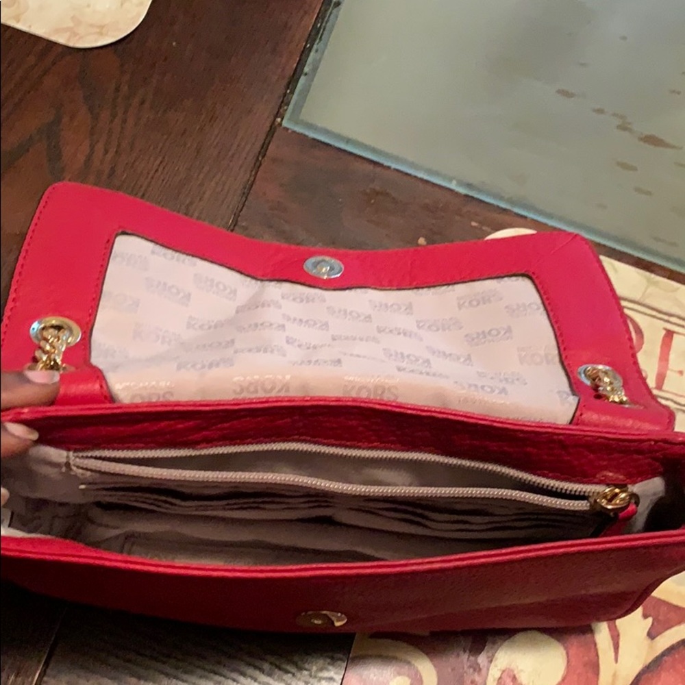 Red-Kiss Michael Kors Handbag - Picture 6 of 7